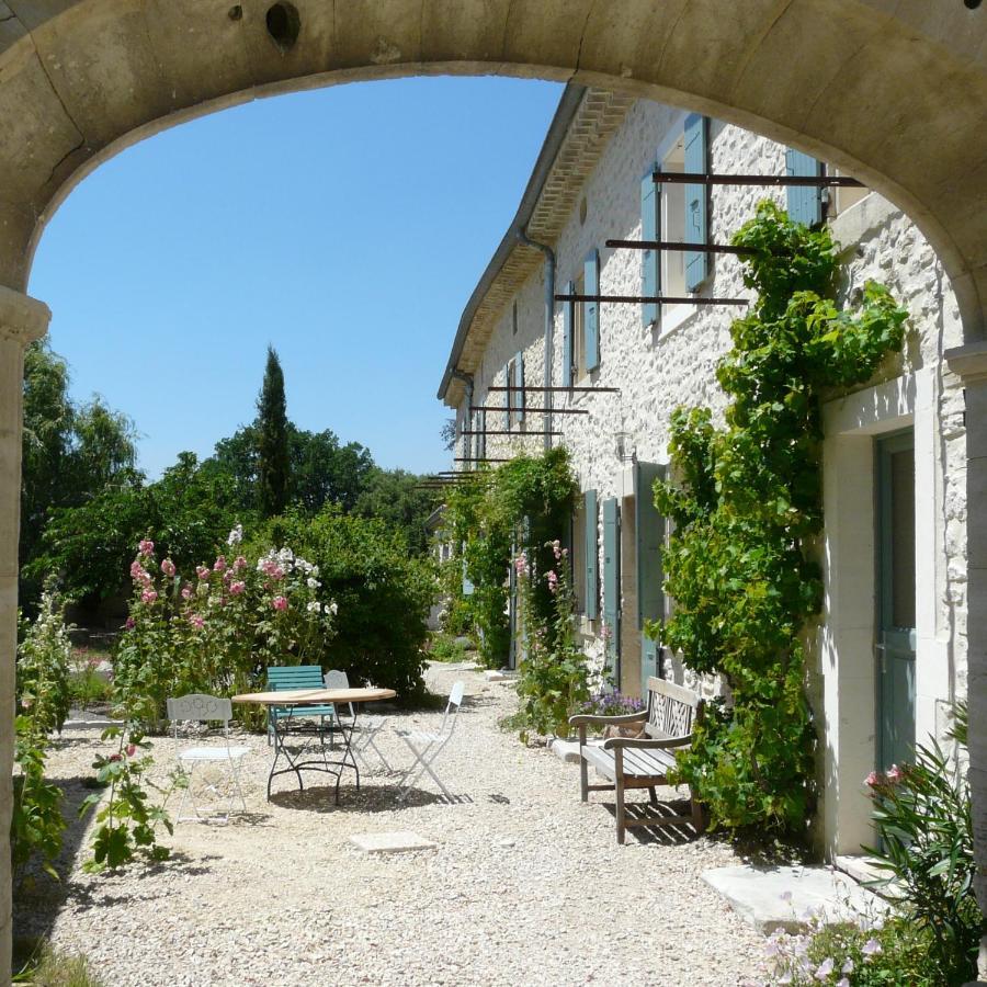 Clos Des 3 Ruisseaux Taulignan Exterior photo