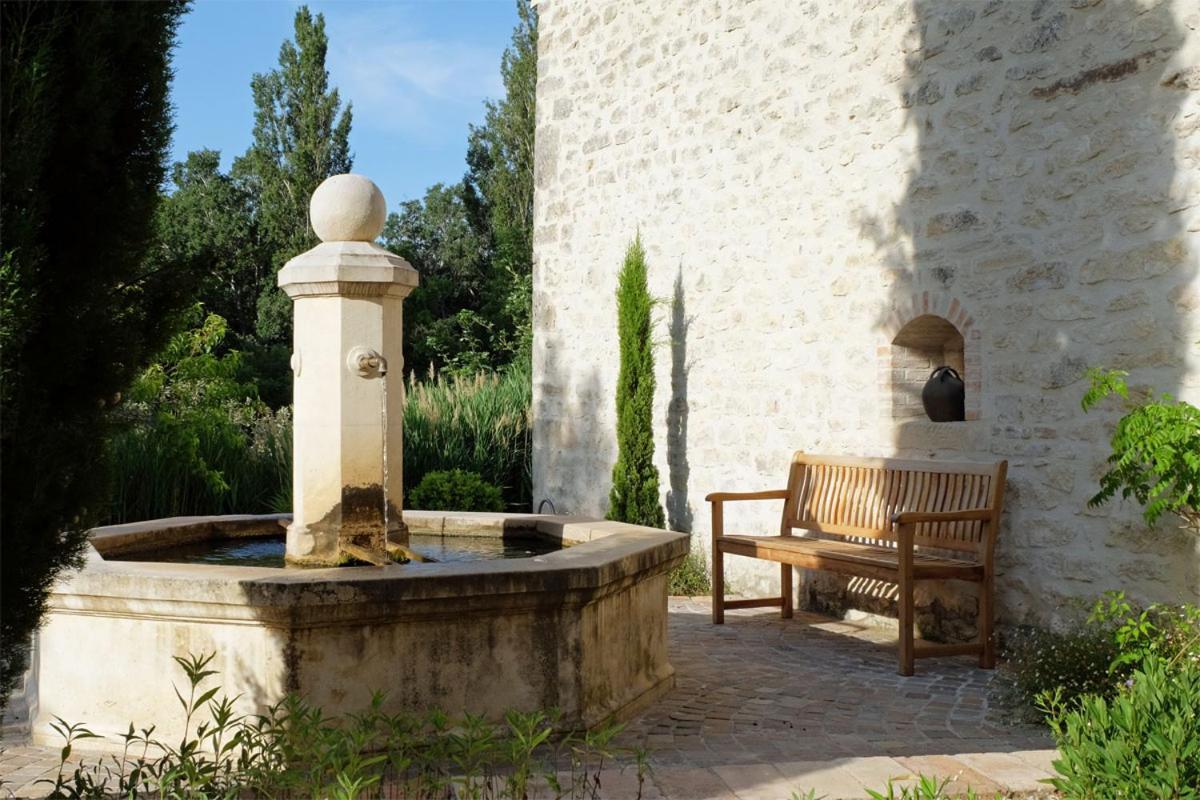 Clos Des 3 Ruisseaux Taulignan Exterior photo